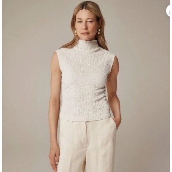 J.CREW Tops - J.Crew Textured Bubble Knit Mockneck Sleeveless Top Women’s Cream Polyester S